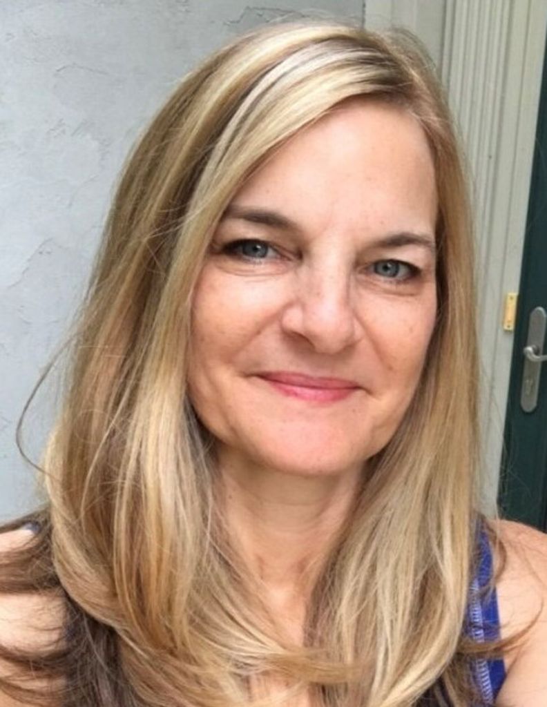 Lana Sue (Hall)  Lewis Profile Photo