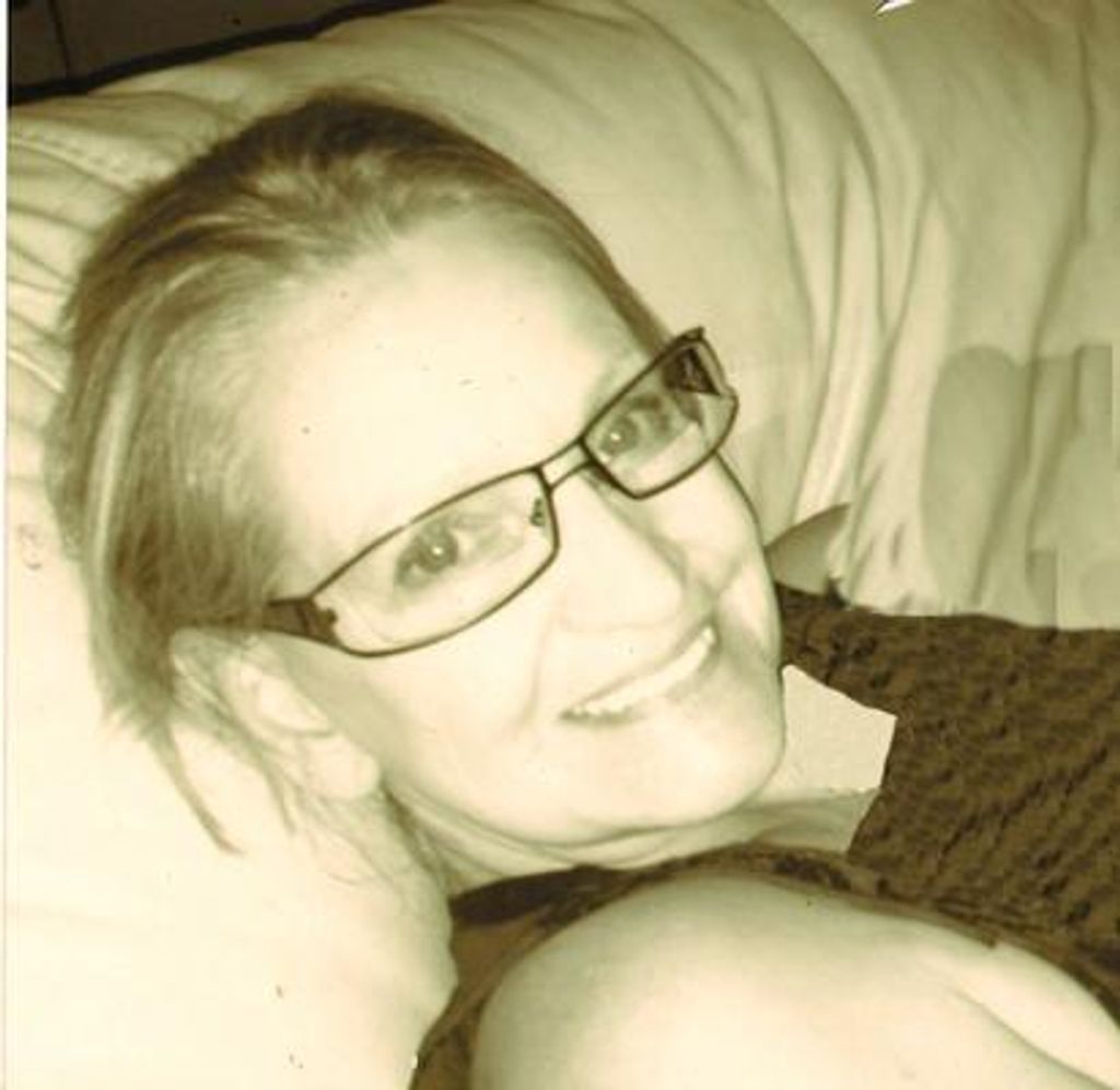 Joni Lynn Shook Profile Photo