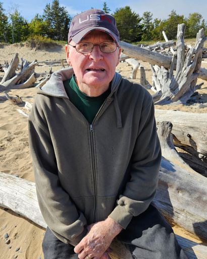 Russell Albert McCoy's obituary image