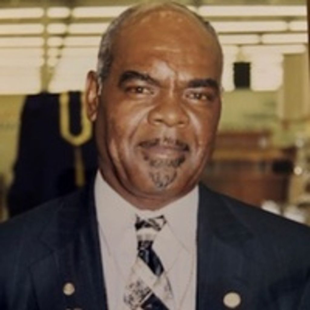 Edward Lewis Jr. Profile Photo