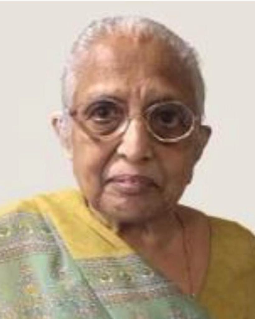 Savitaben Dhirajbhai Bhakta
