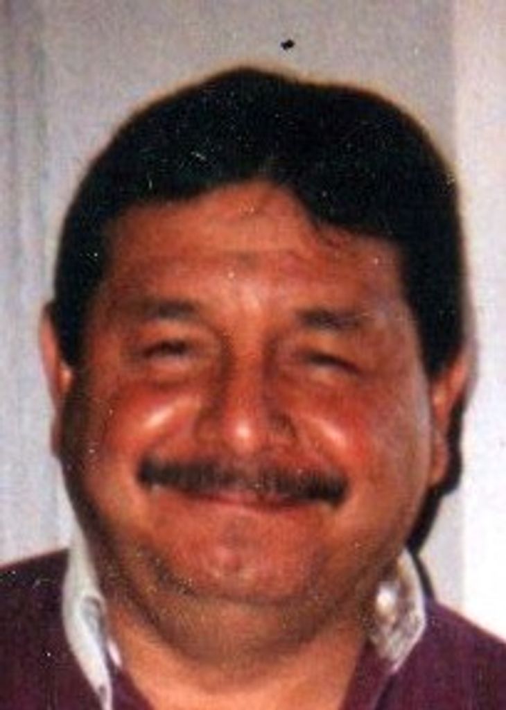 Isidro Sisneros