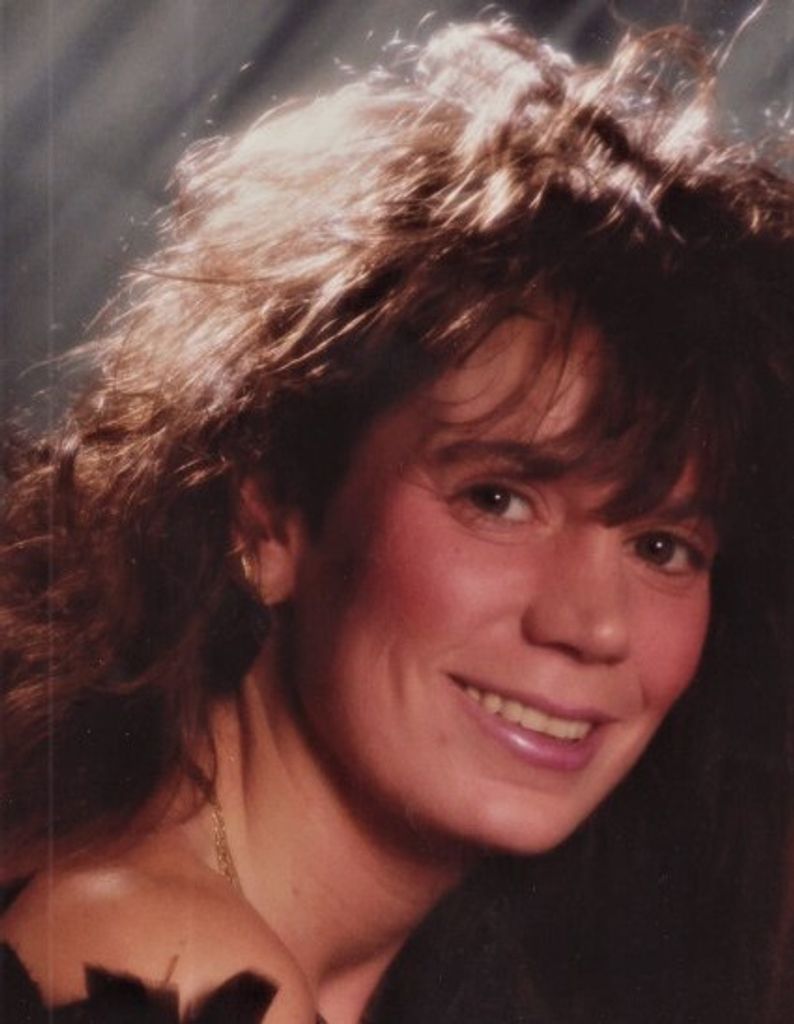 Donna M. (Lowney)  Kacmarcik