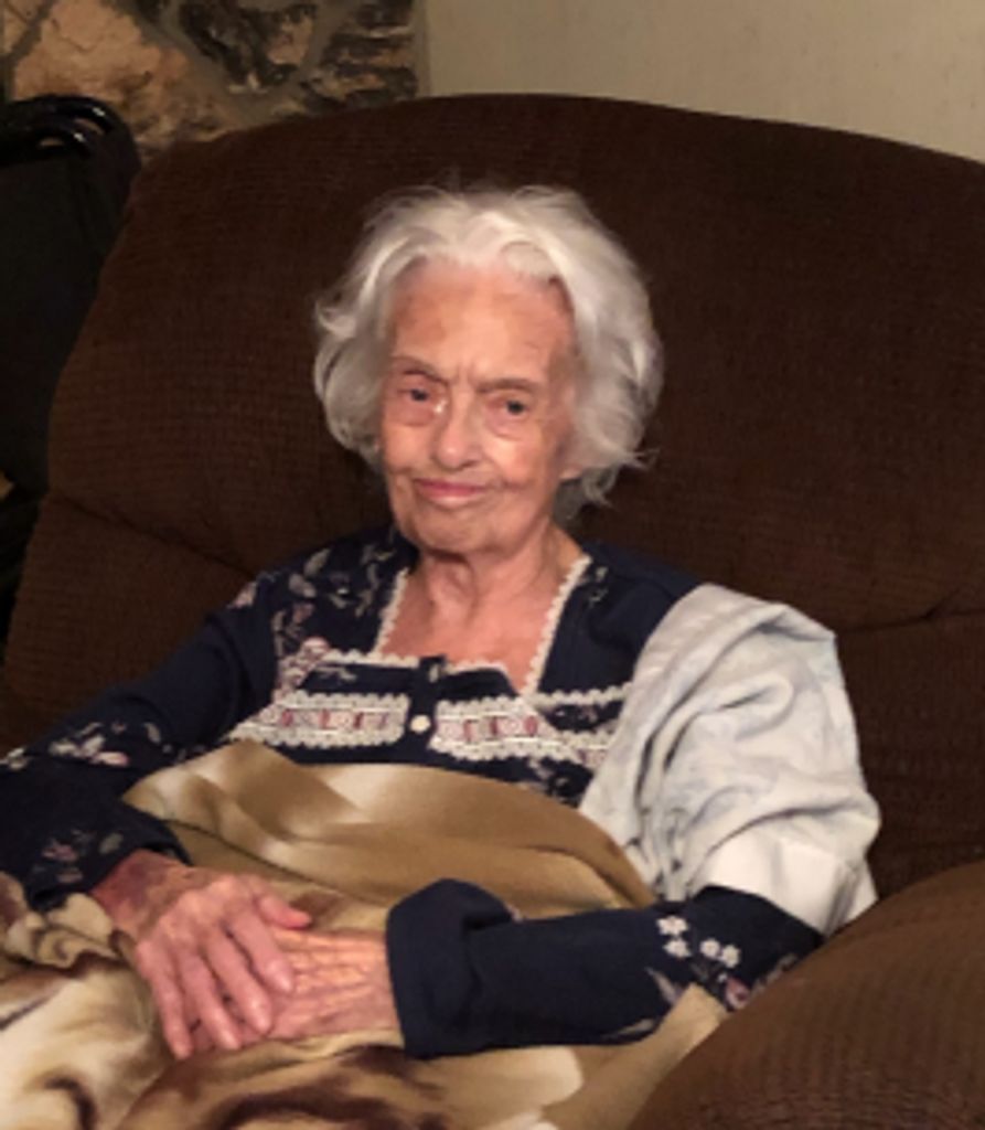 Juanita W. Leonard (White)