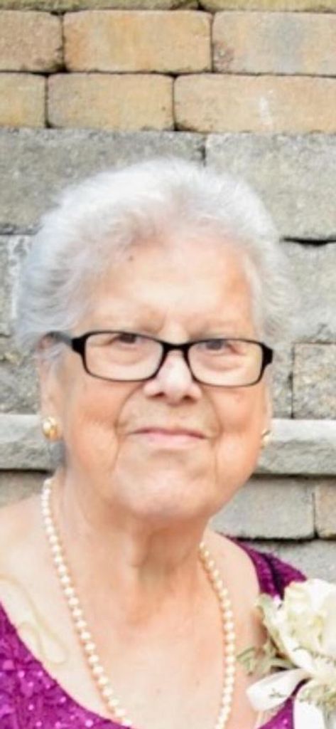 Maria J. Mateus Profile Photo