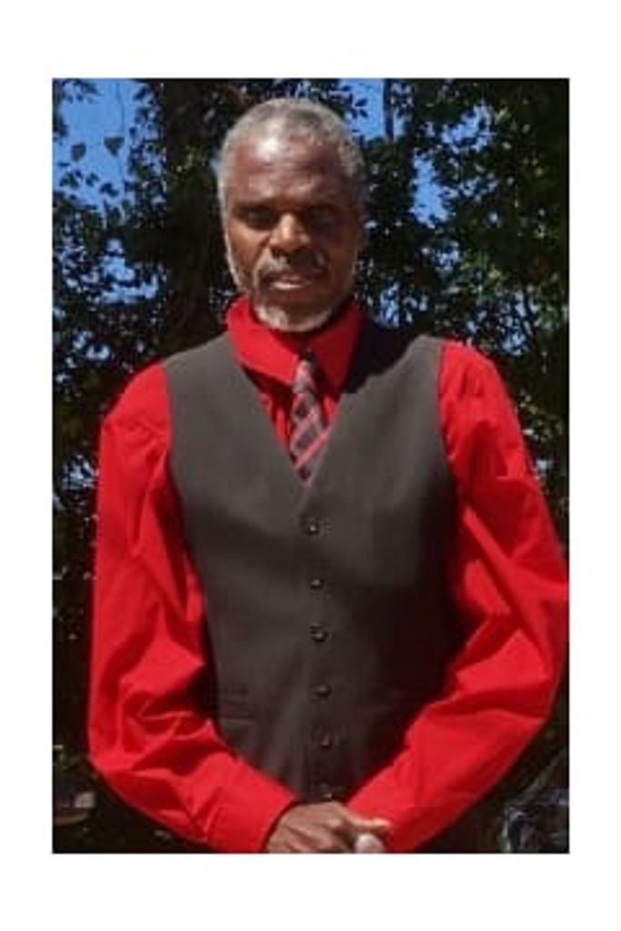 Mr. Alan  Thomas