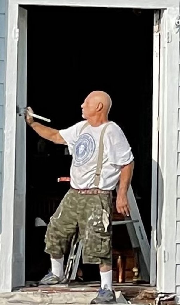 Charles Ray Ballinger Profile Photo