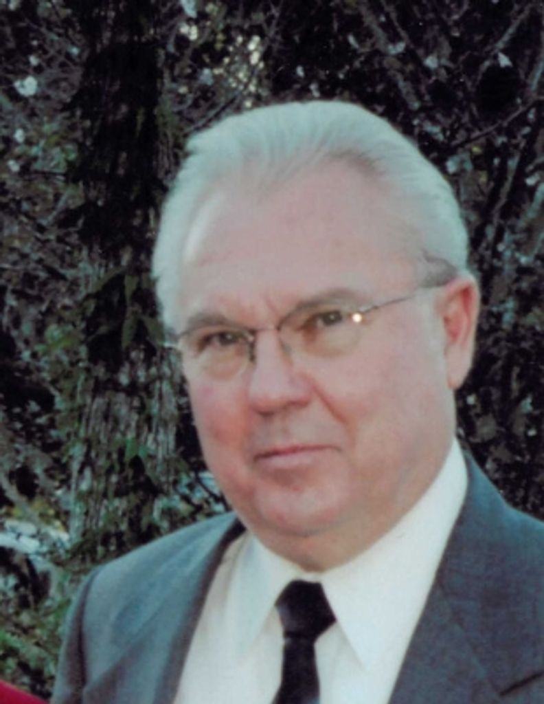 Michael Lloyd Smith Profile Photo