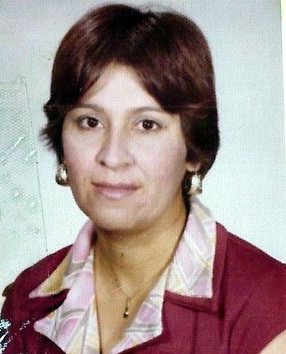 Yolanda C. Gonzalez photo gallery thumbnail 70 of 357