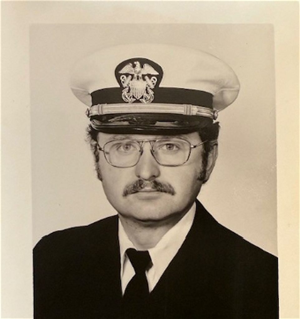 Lee R. Holt Profile Photo