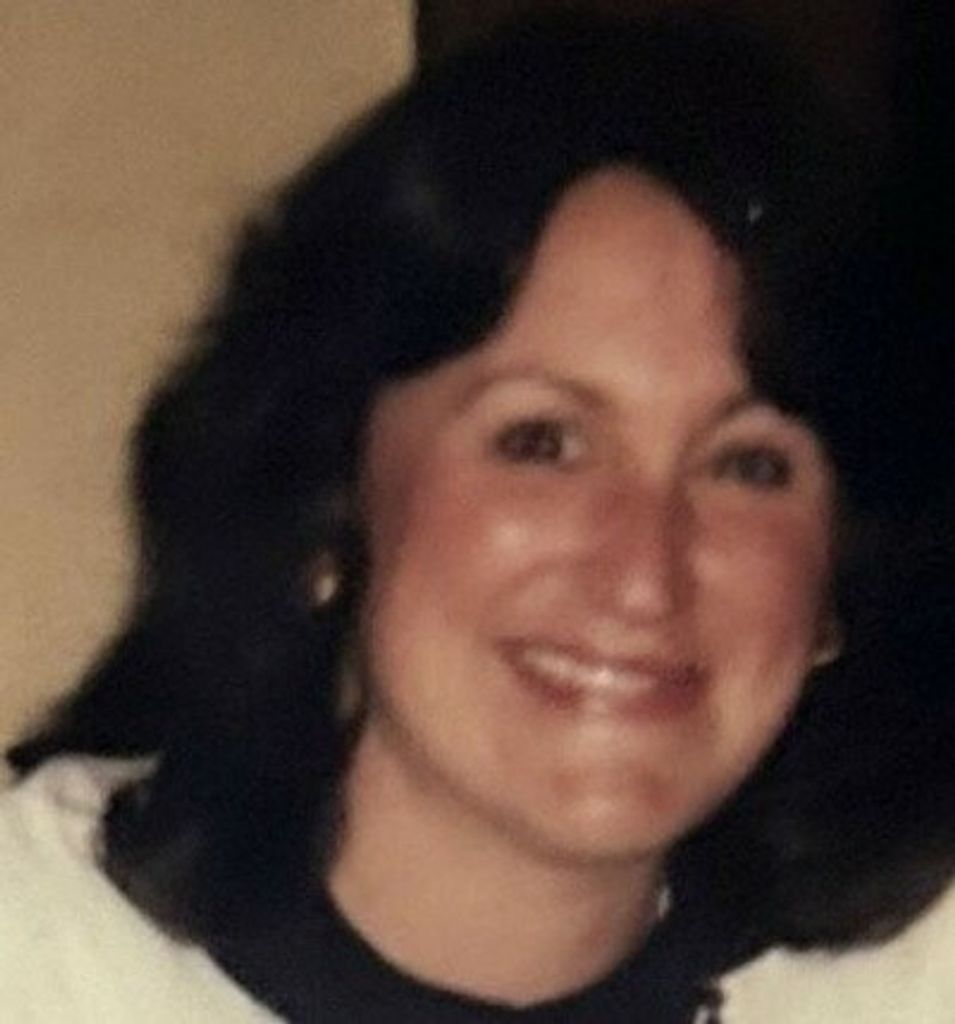 Linda Magnani Brenner Profile Photo