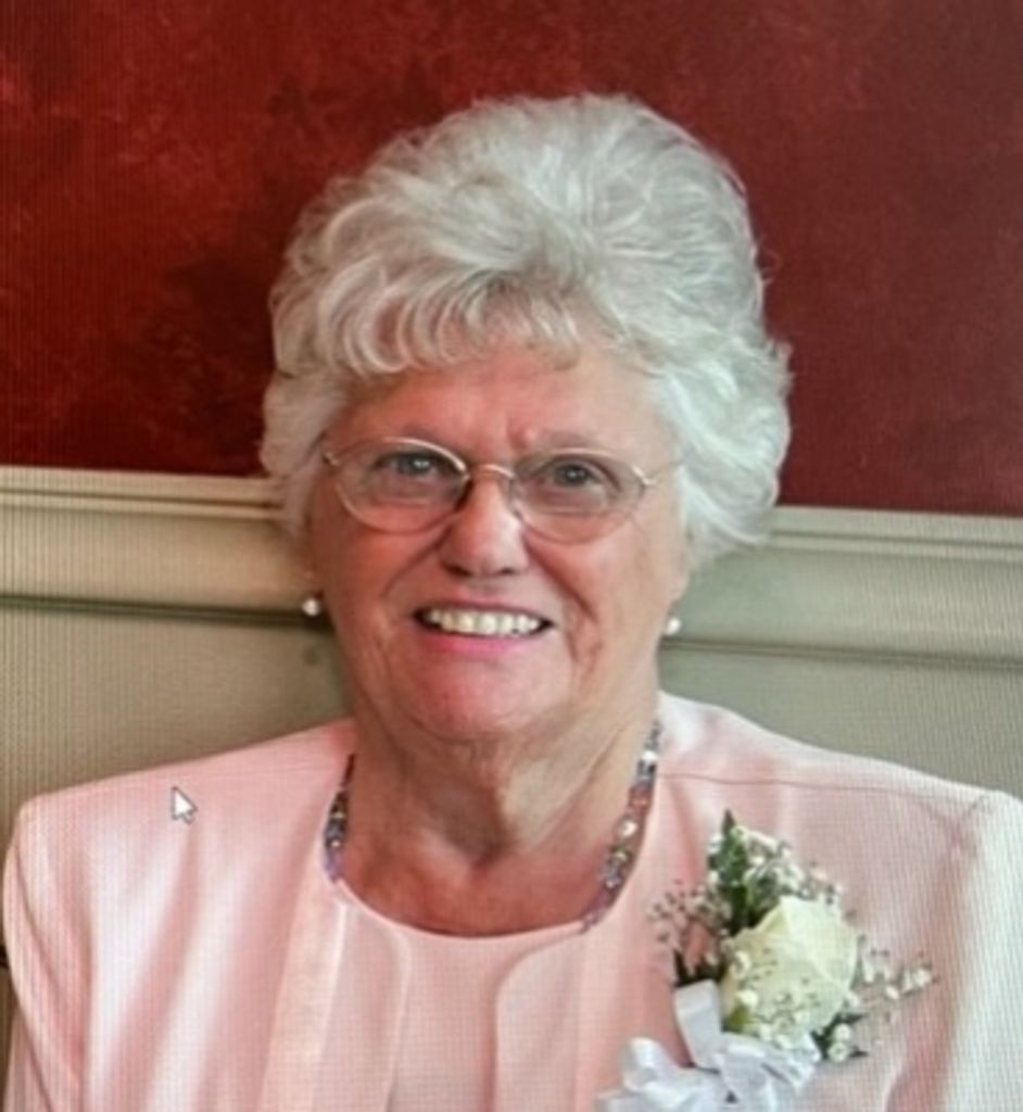 Mrs Gloria I. Charbonneau Profile Photo