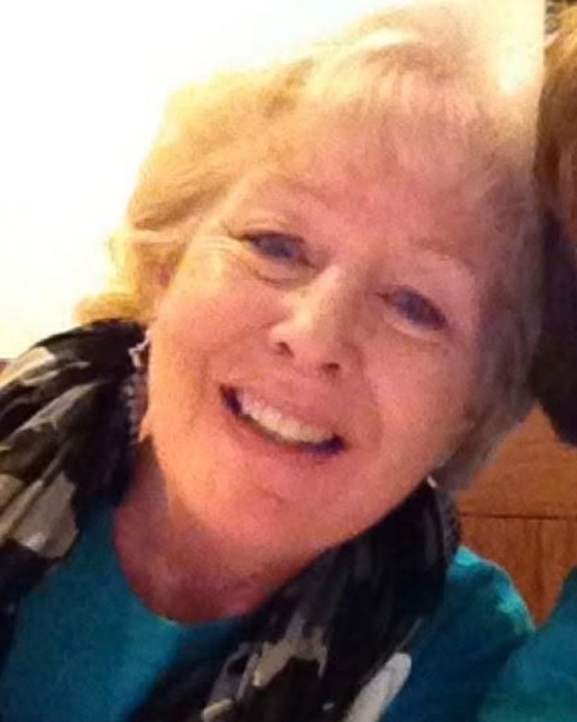 Julianne "Julie" Hall Profile Photo