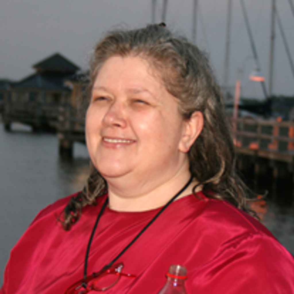 Leslie Lindsay Tassone