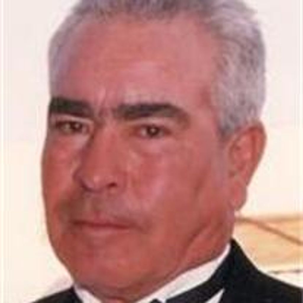 Alex Bustamante