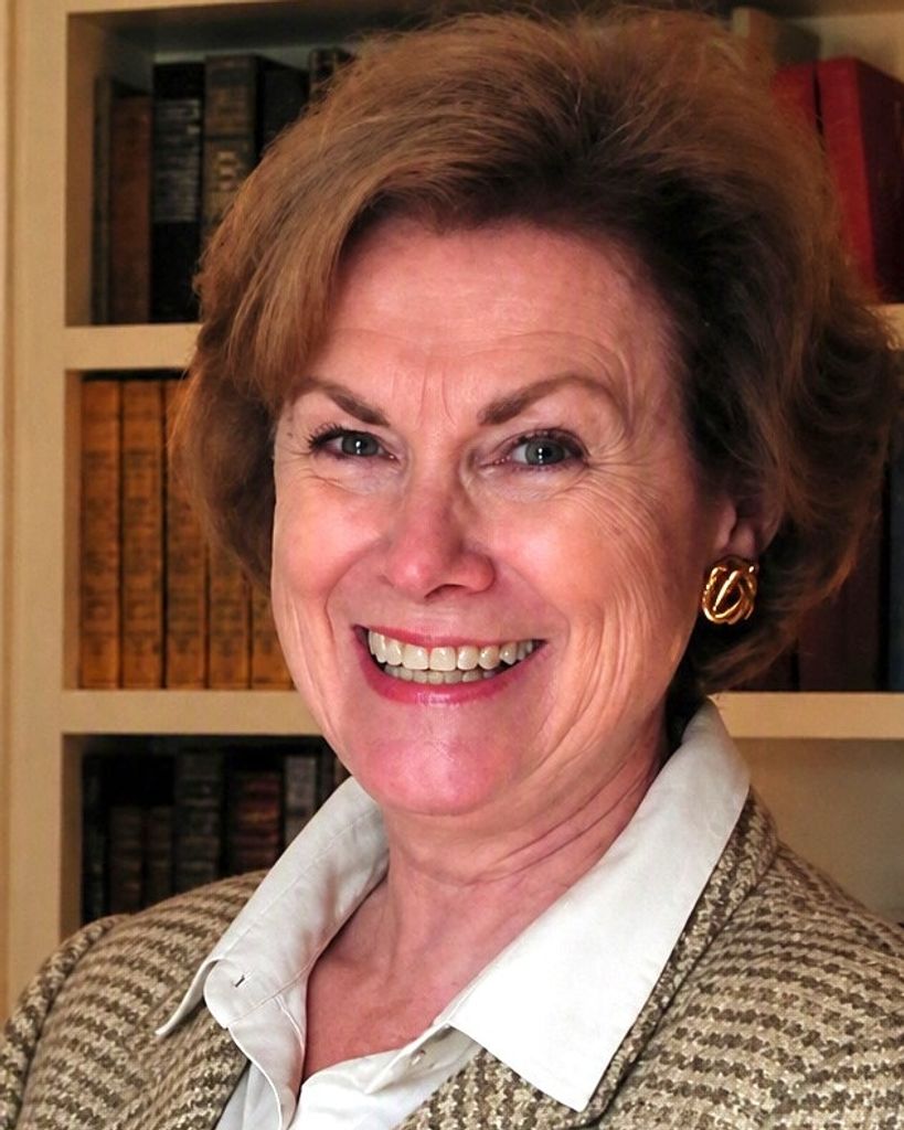 Anne Huebner Abercrombie Profile Photo