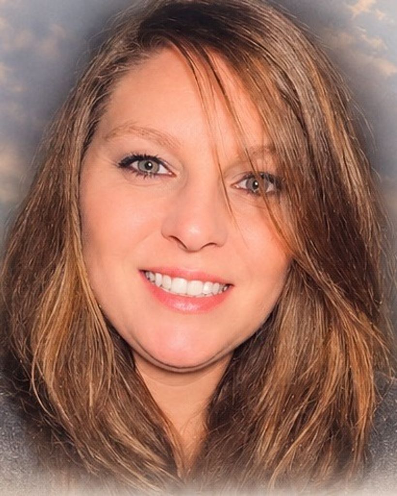 Chelsa Lynn (Wiley) Lewis Profile Photo