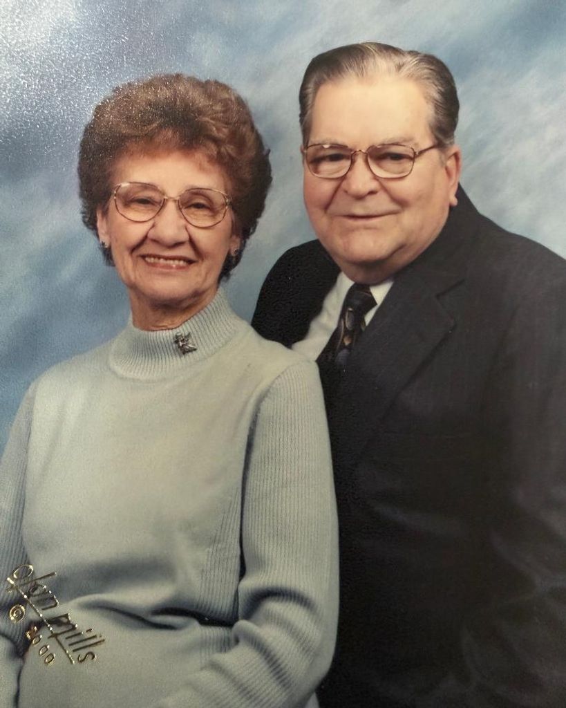 Elizabeth Cwynar Profile Photo