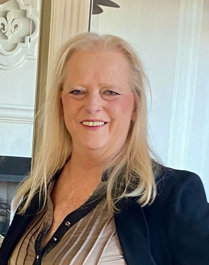 Darlene “Faye” Bennett Newland