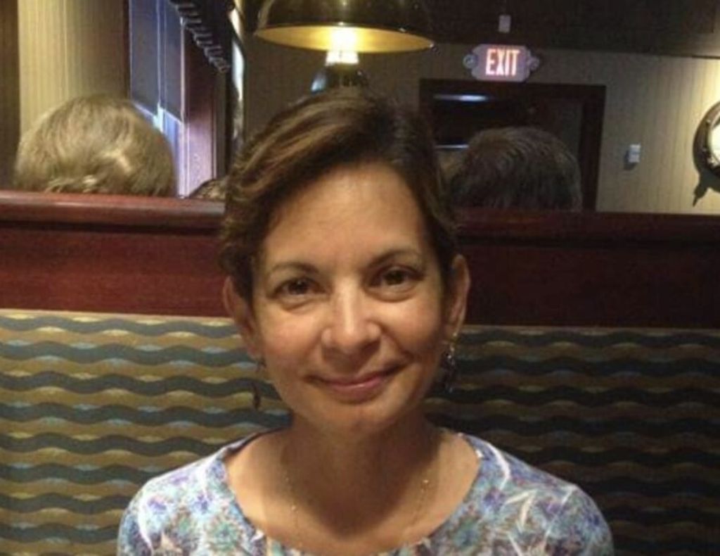Gloria Castilloveitia Profile Photo
