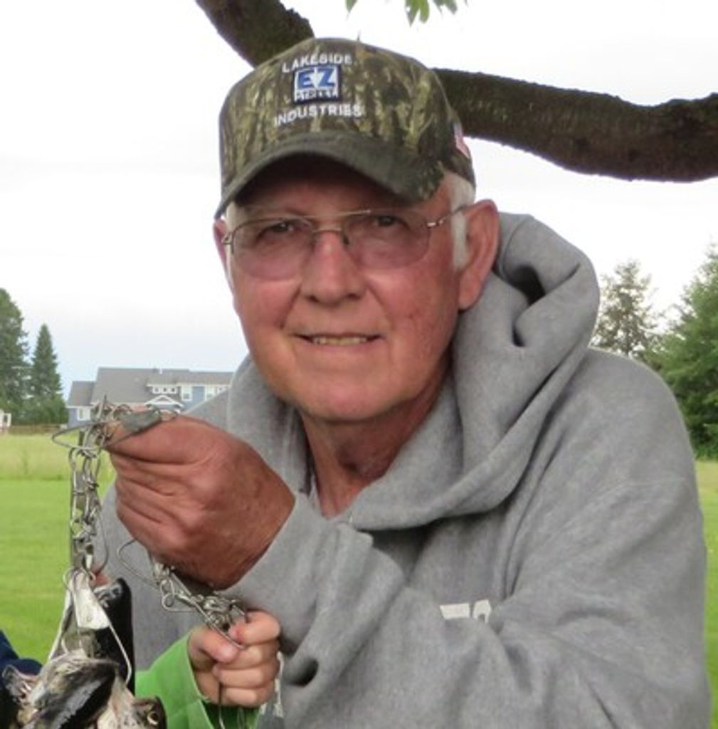 Dean Joseph Hamilton Profile Photo