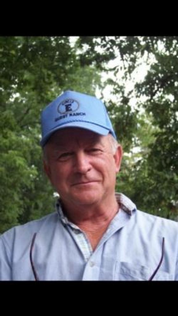 Julian Ashley Profile Photo