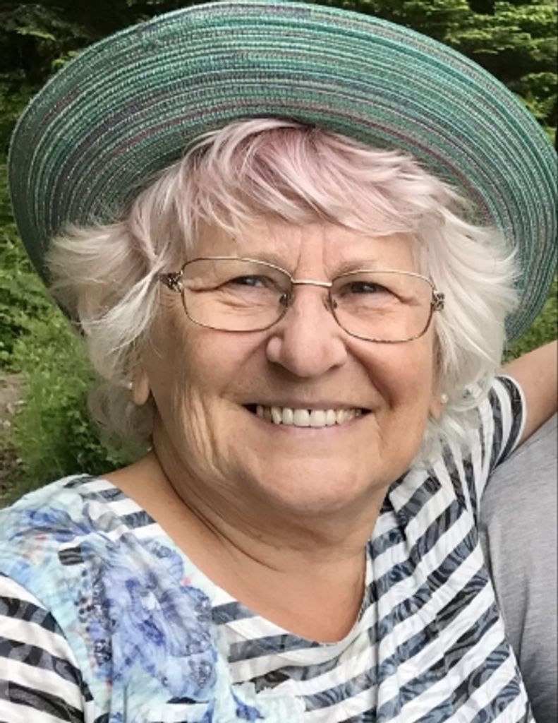 Pearl Evelyn Newfeld Profile Photo