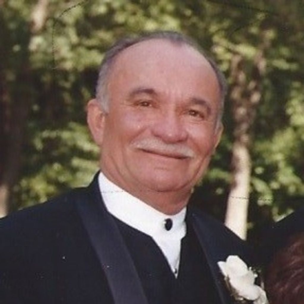 Mr Humberto Medina Sr Profile Photo