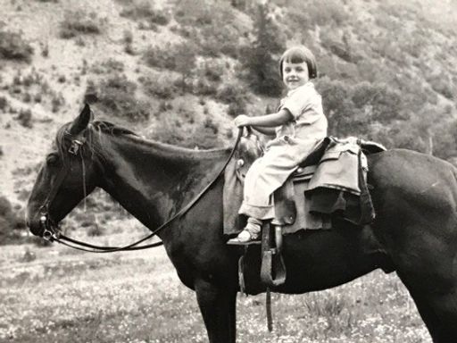 Carol Ann (McClary)  Myers photo gallery thumbnail 23 of 67