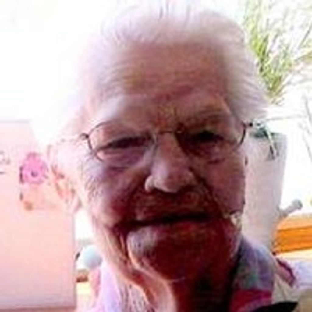 Bernadine A Toth
