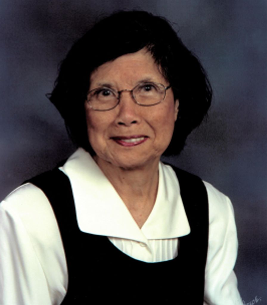 Myrna M. Warwick (Tai)