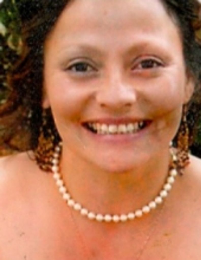 Lisa Lavern Stewart Profile Photo