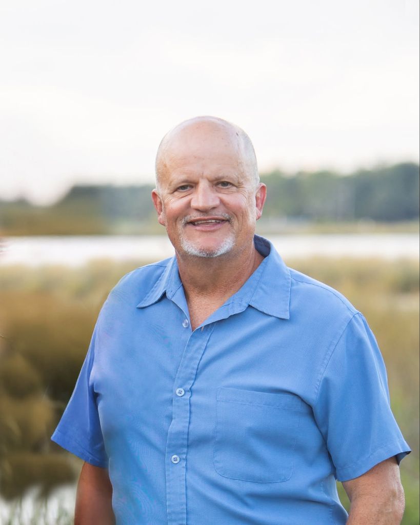 Marc Bruce Groves Profile Photo