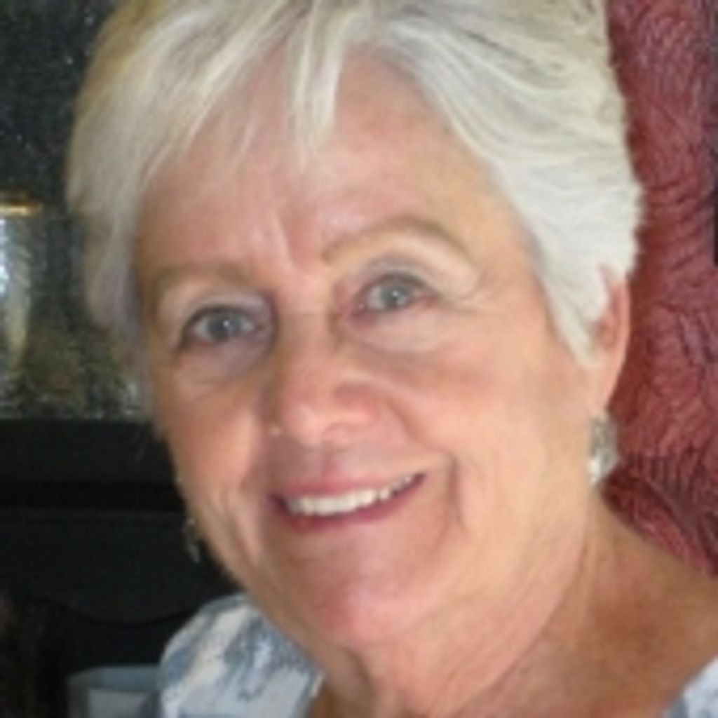 Doris M Manning