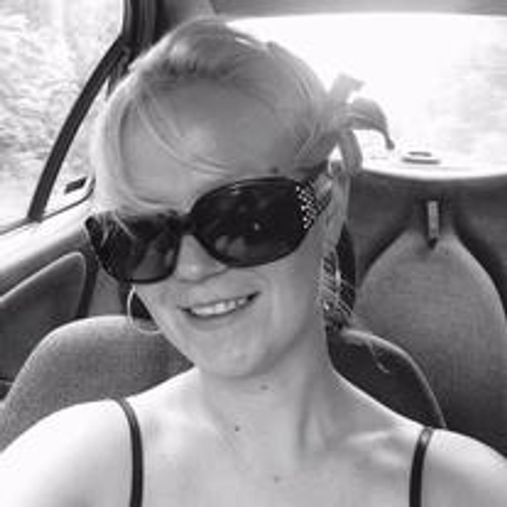 Michelle Allyn Leslie