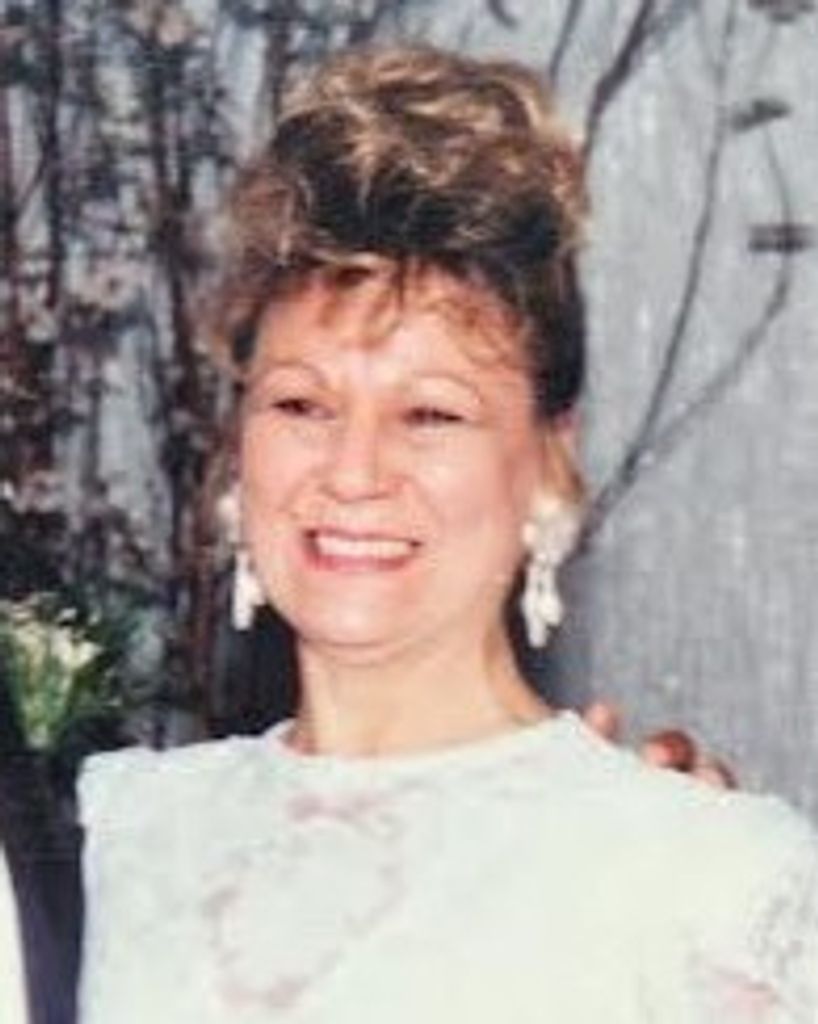 Esther Polidoro Profile Photo