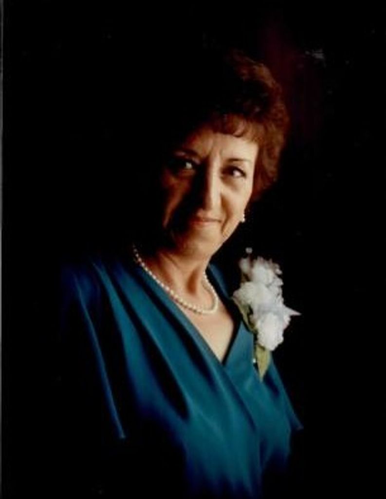 Dora Apodaca