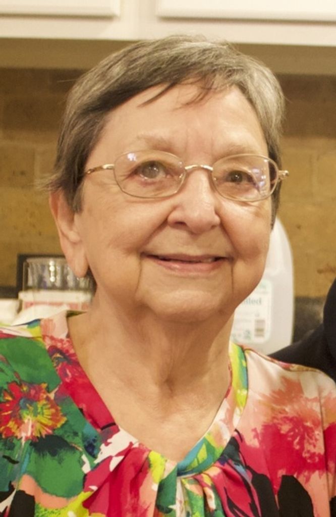 Sue Lewis Parker Profile Photo