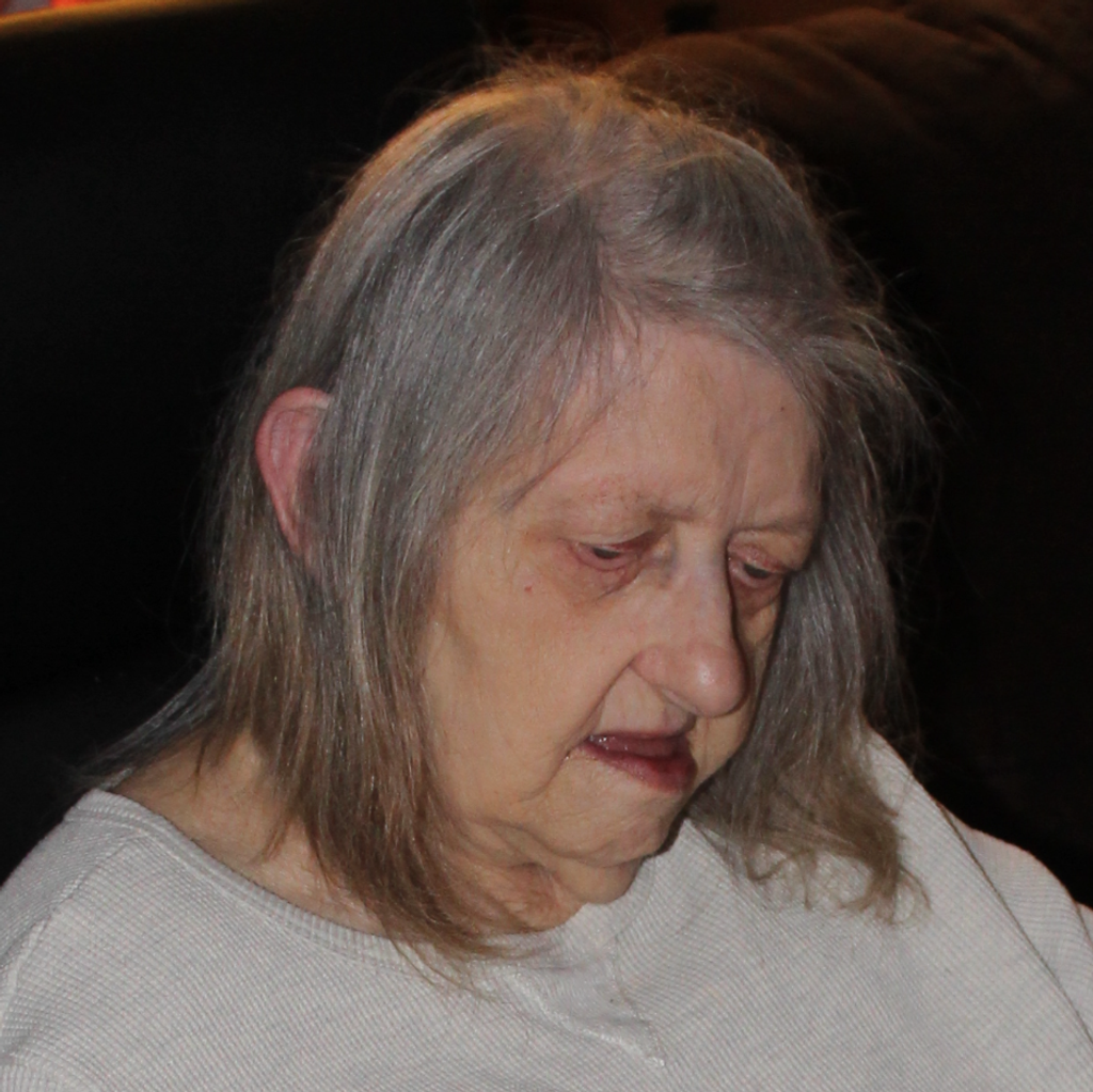 Carol L Crisino Profile Photo