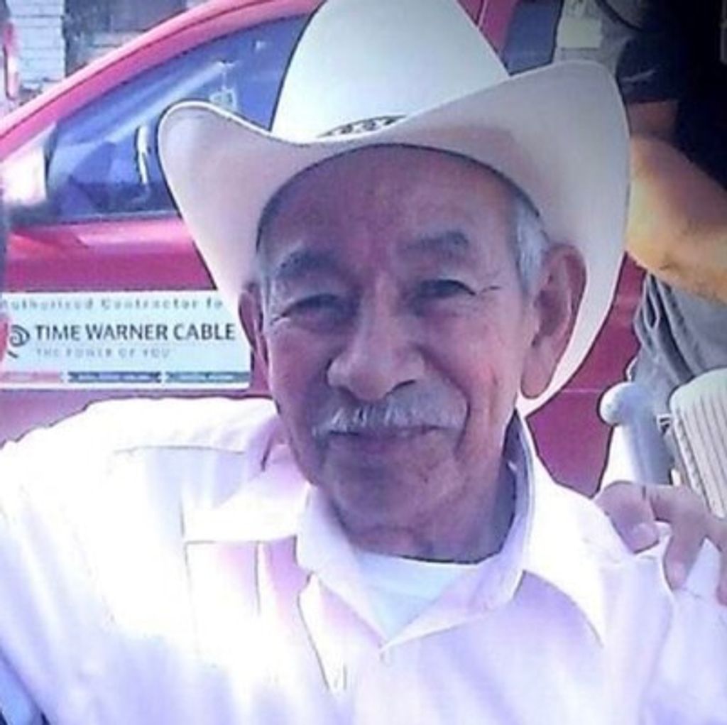 Santos "El Tildio" Rodriguez Profile Photo