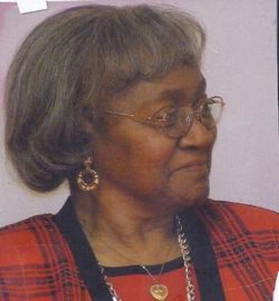 Almond Clark Beamer Profile Photo