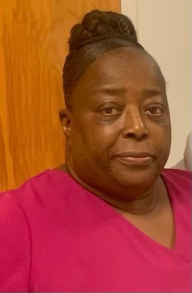 Marvette Moore Syms Profile Photo