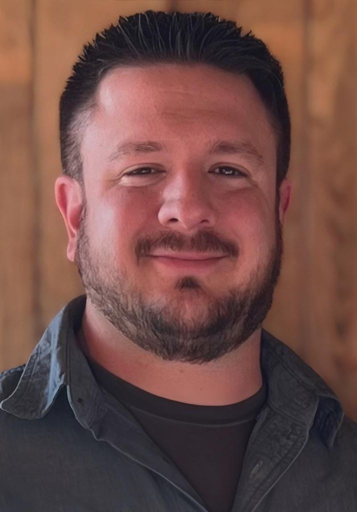 Jake Hernandez Profile Photo