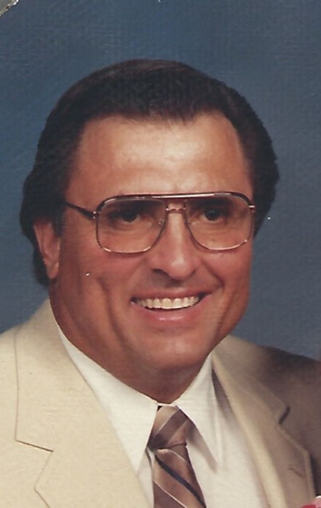 Lyle "Zeke" Frazier