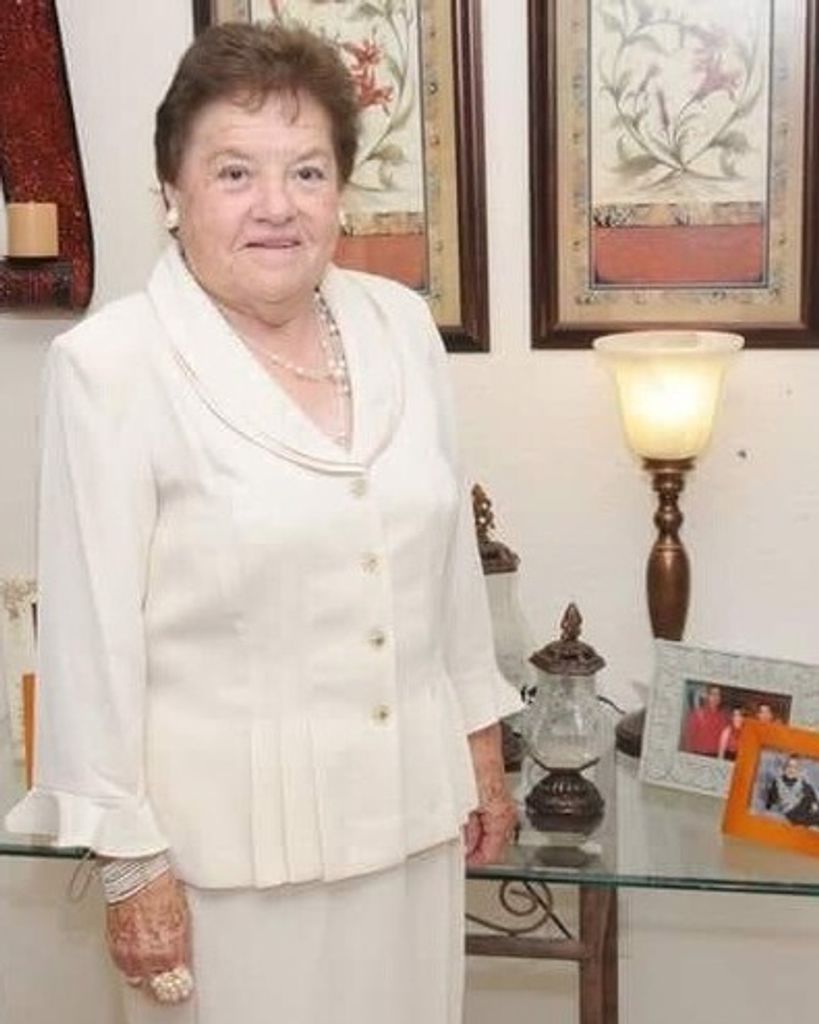 Rosa Alicia Uribe