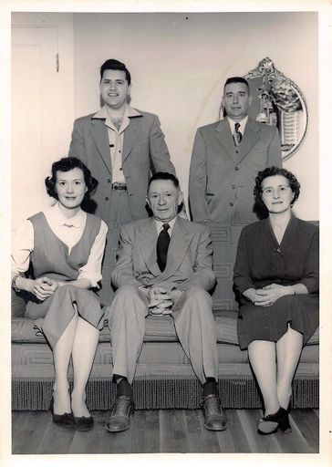 Martha Ann Segars photo gallery thumbnail 68 of 122