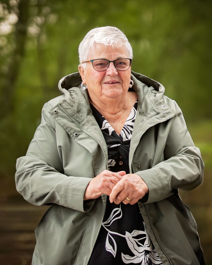 Rosella Charlotte Moore Profile Photo