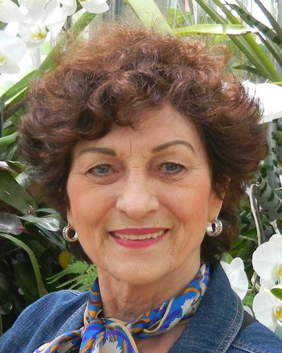 Gloria M. Sivertsen's obituary image