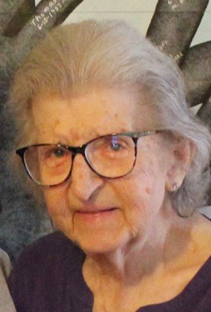 Evelyn Joiner Hays