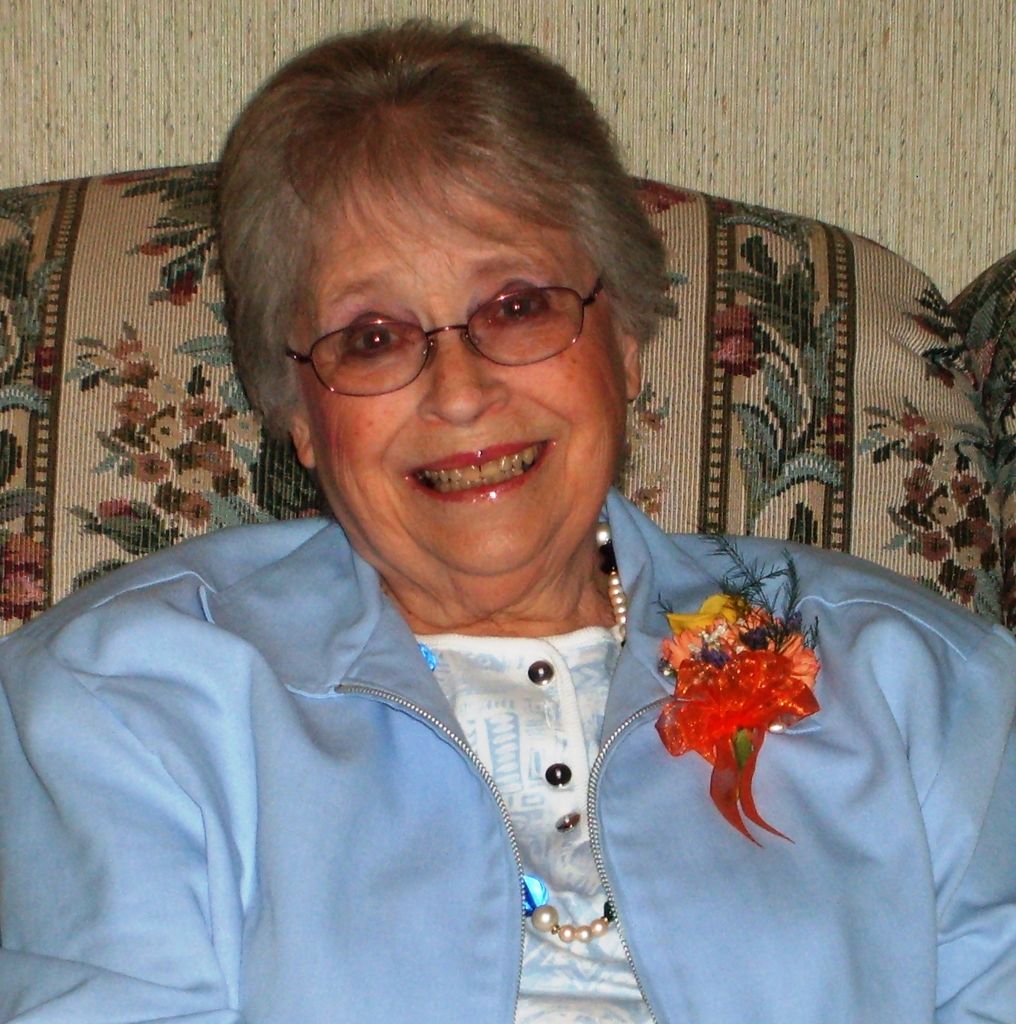 Marlys Lorraine Savage
